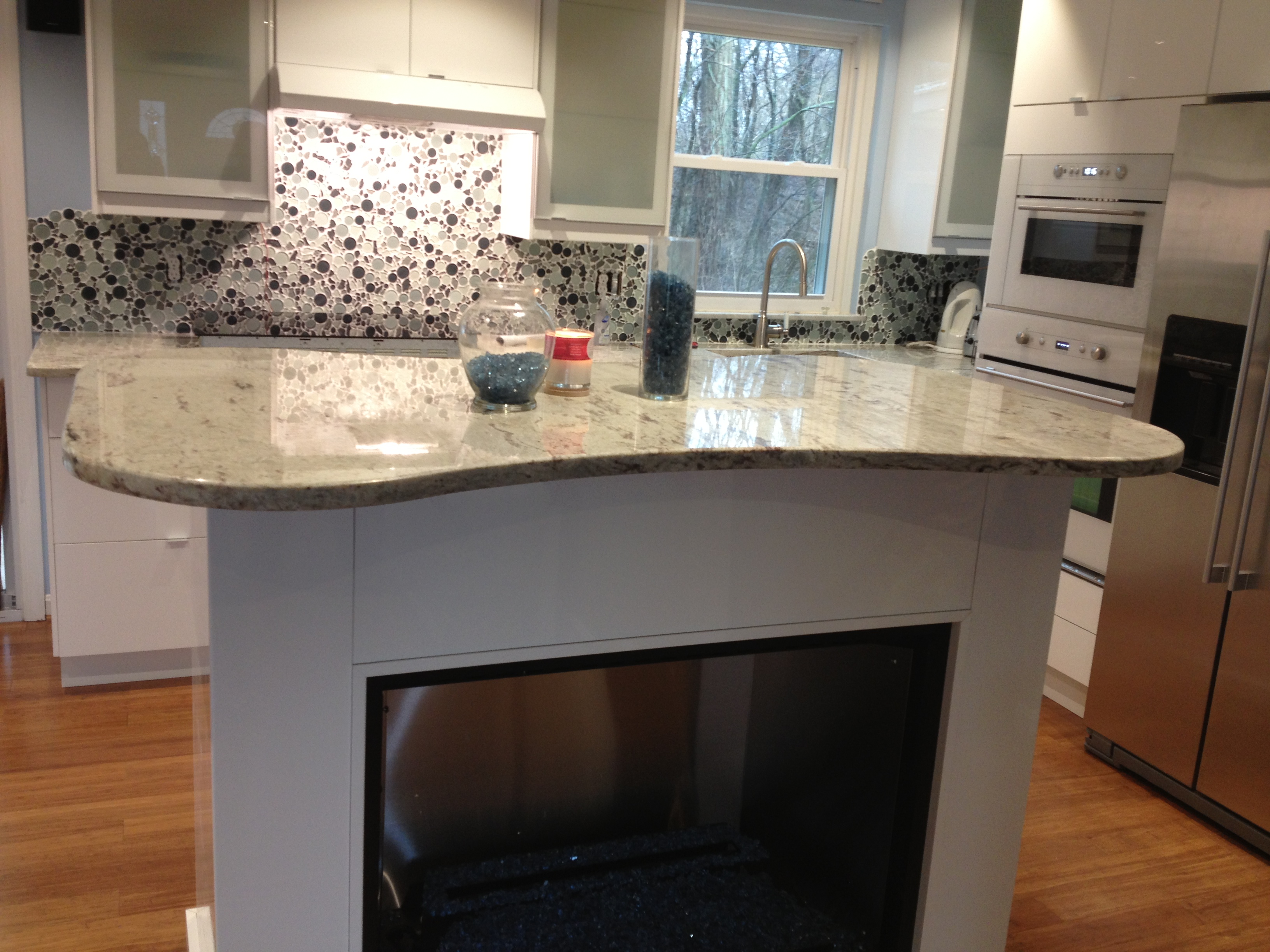 River White Granite CT